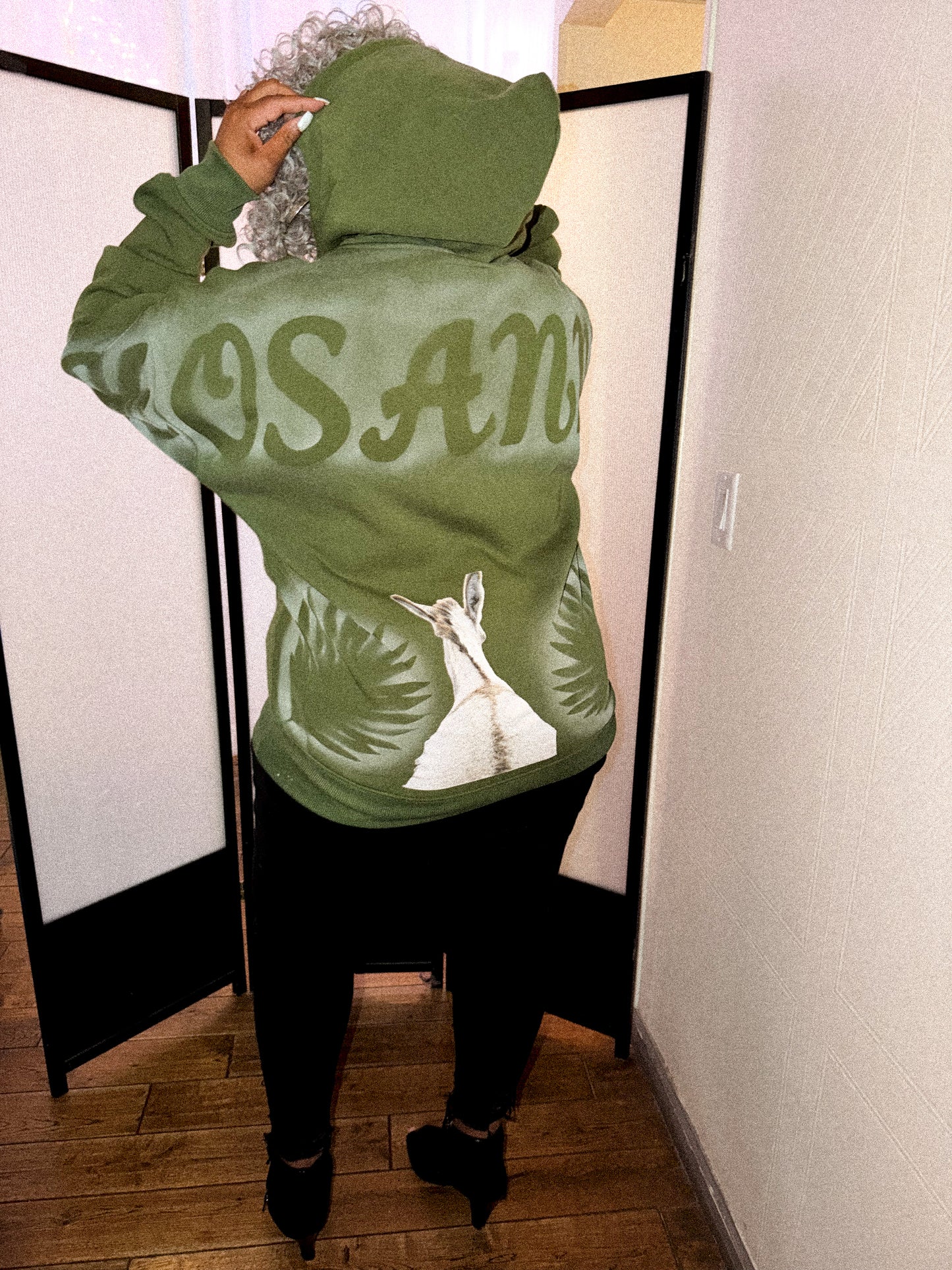 HOSANNA HOODIE